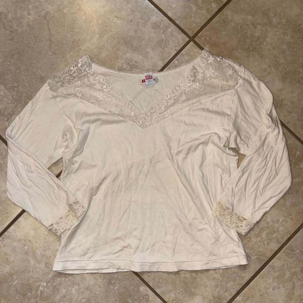 Women's White and Cream Blouse
